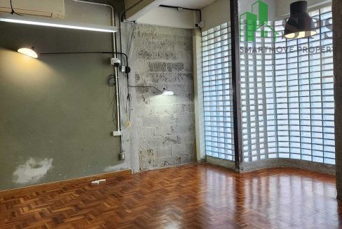 For rent Home office Located in Sathorn suitable for cafe studio home office ( SPSEVE033 ) 13