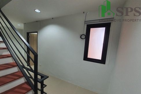 Home office for rent near BTS Onnut and Bangchak ( SPSEVE041 ) 07