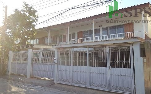 Home office for rent near BTS,MRT Chatuchak (SPSAM1502) 01