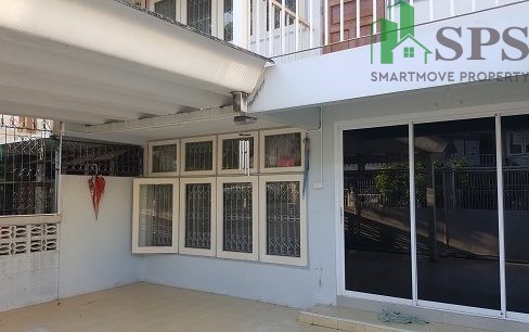 Home office for rent near BTS,MRT Chatuchak (SPSAM1502) 02