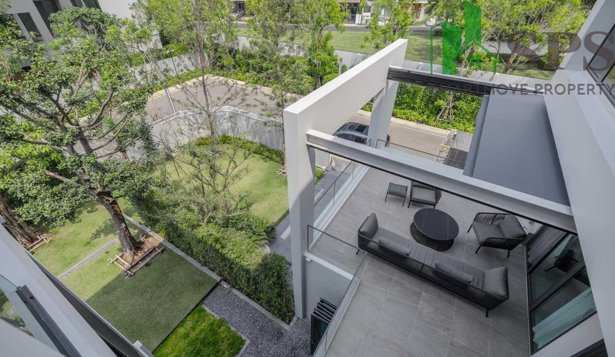 Luxury townhome Vive Krungthep Kreetha beautifully decorated ready to move in ( SPSEVE036 ) 08