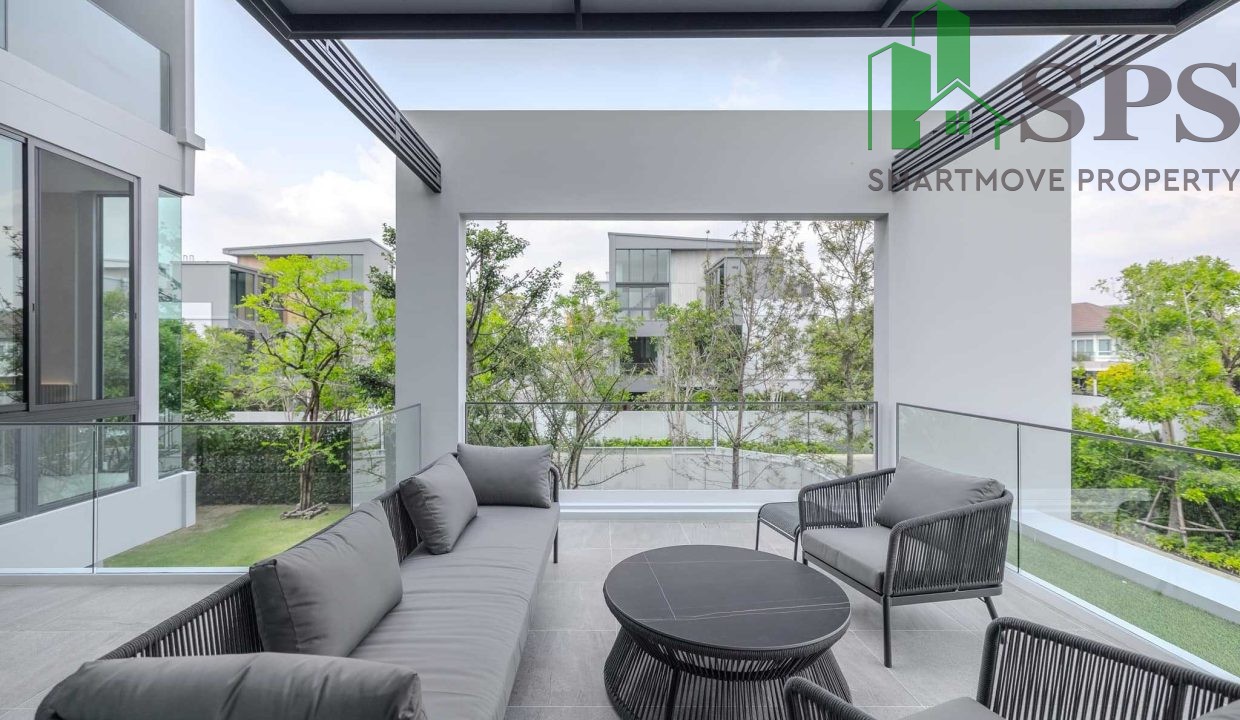 Luxury townhome Vive Krungthep Kreetha beautifully decorated ready to move in ( SPSEVE036 ) 18