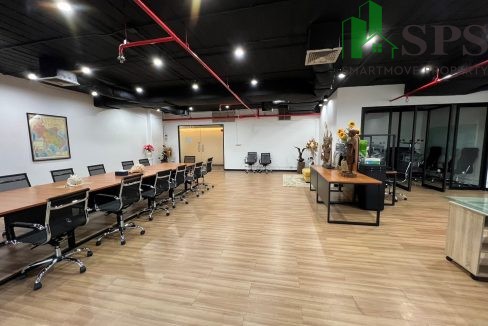 Office building for rent, Silom (SPSP532) (2)