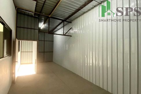 Warehouse + office for rent near Krungthep Kreetha New Road (SPSAM1468) 10