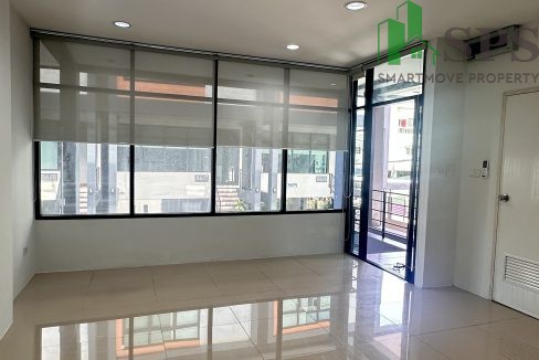 Home office for rent near BTS On Nut and BTS Bang Chak (SPSP534) (24)