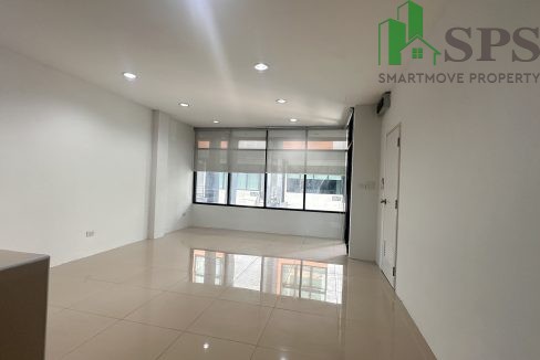 Home office for rent near BTS On Nut and BTS Bang Chak (SPSP534) (27)