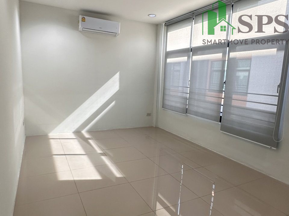 Home office for rent near BTS On Nut and BTS Bang Chak (SPSP534) (31)