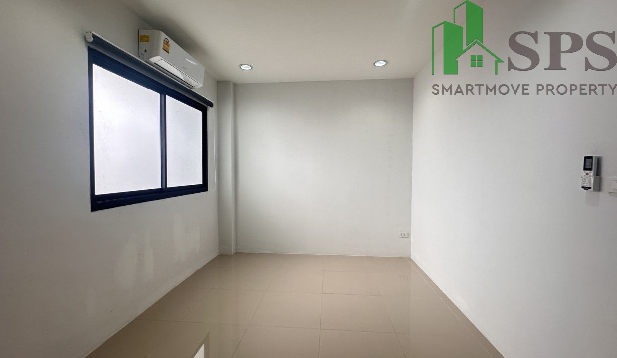 Home office for rent near BTS On Nut and BTS Bang Chak (SPSP534) (43)