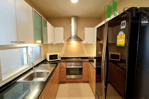 Luxury Apartment for rent located in Sukhumvit 39 Piyathip Place ( SPSEVE089 ) 06