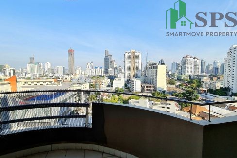 Luxury Apartment for rent located in Sukhumvit 39 Piyathip Place ( SPSEVE089 ) 11