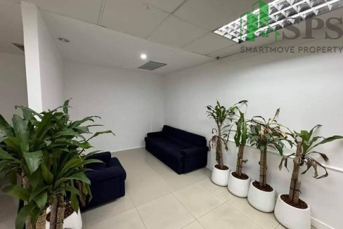 FOR RENT Office Space (SPSYG61) 06