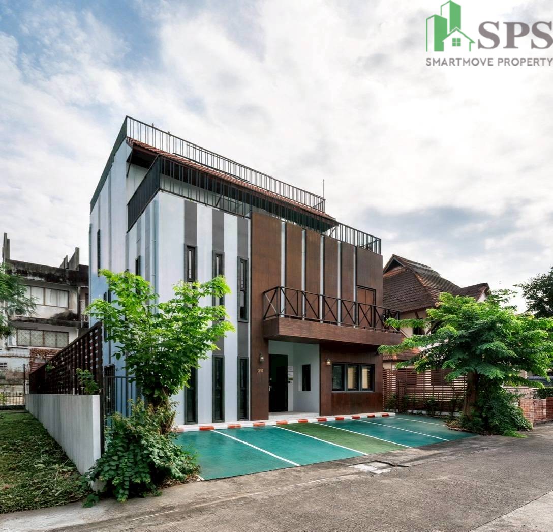 Solone Rental Building Office Building for Rent – Sukhumvit 101.1 , 4-Storey Stand-alone ...